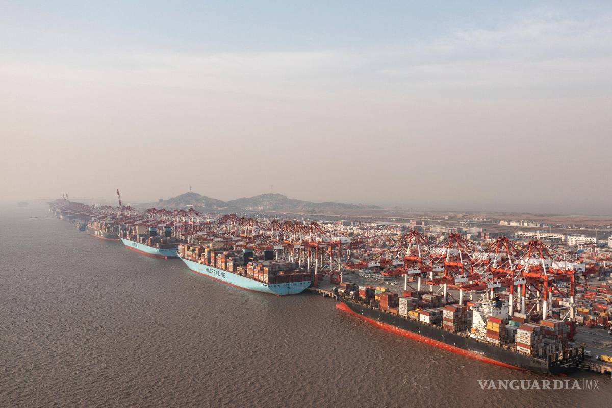 $!El puerto de Yangshan, cerca de Shanghái. Trump acusó a China de no hacer lo suficiente para detener la exportación de fentanilo.