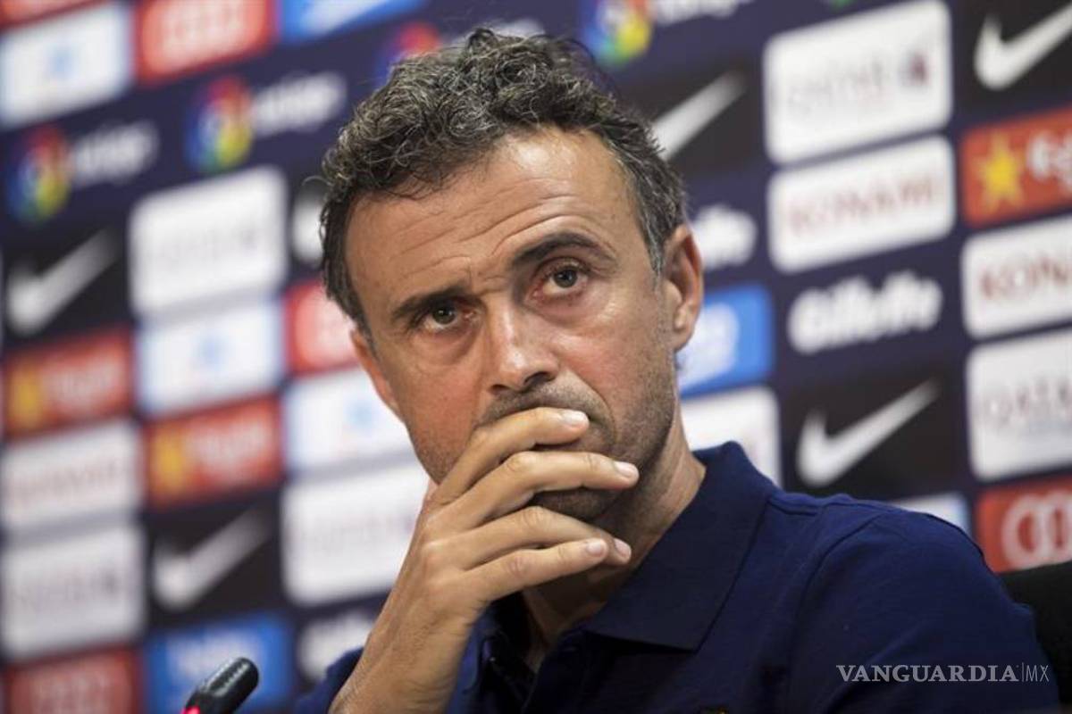 Barcelona arranca la defensa del título ante el Betis