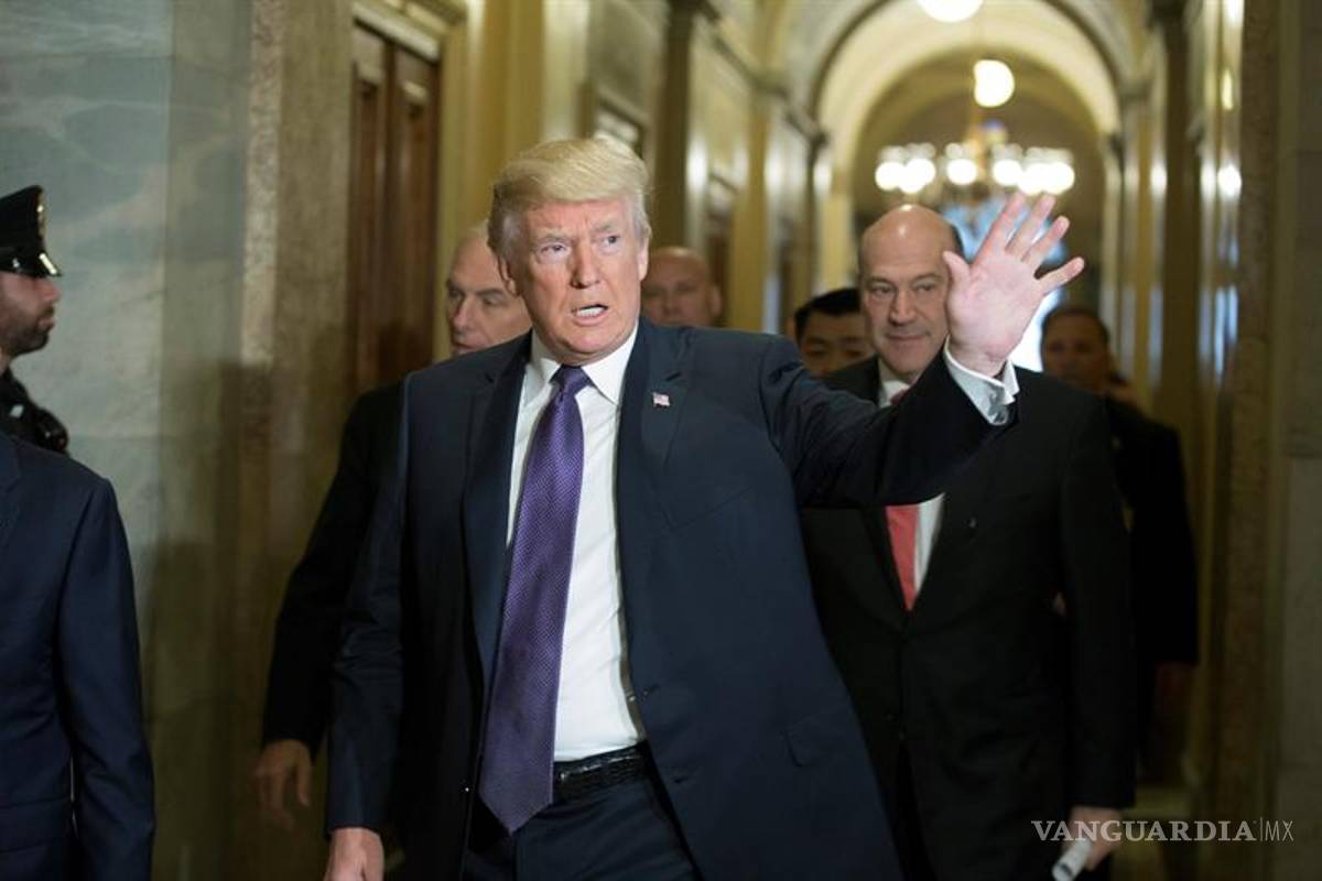 Trump evita pedir la dimisión del candidato al Senado acusado de abuso sexual