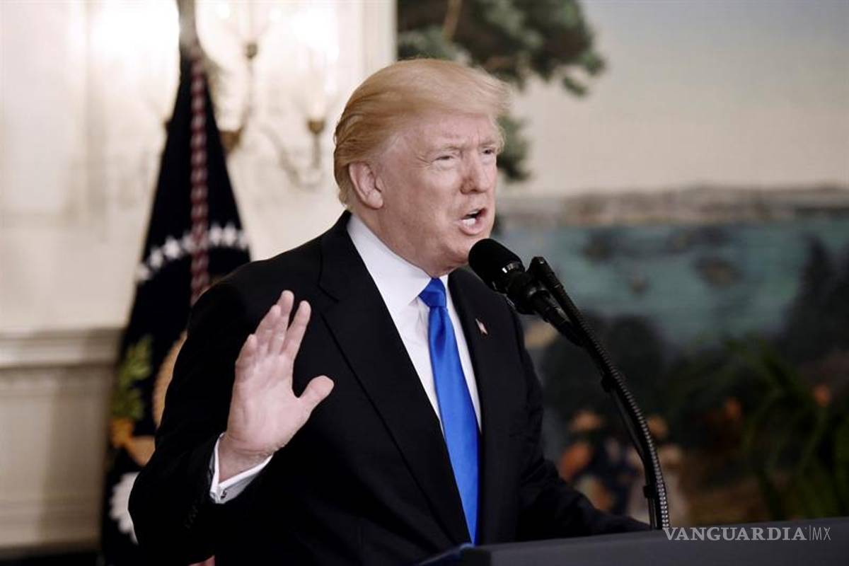 Legisladores demandan a Trump por pagos extranjeros