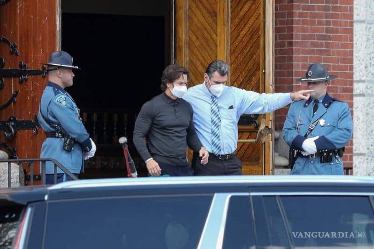 Mark Wahlberg le da el último adiós a su mamá, quien falleció a los 78 años