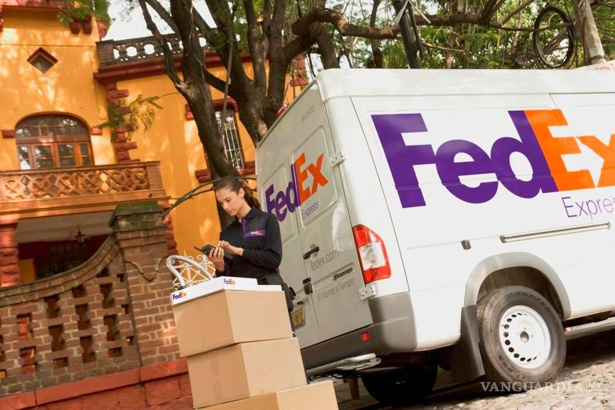 FedEx y UPS suspenden envíos a Rusia y Ucrania