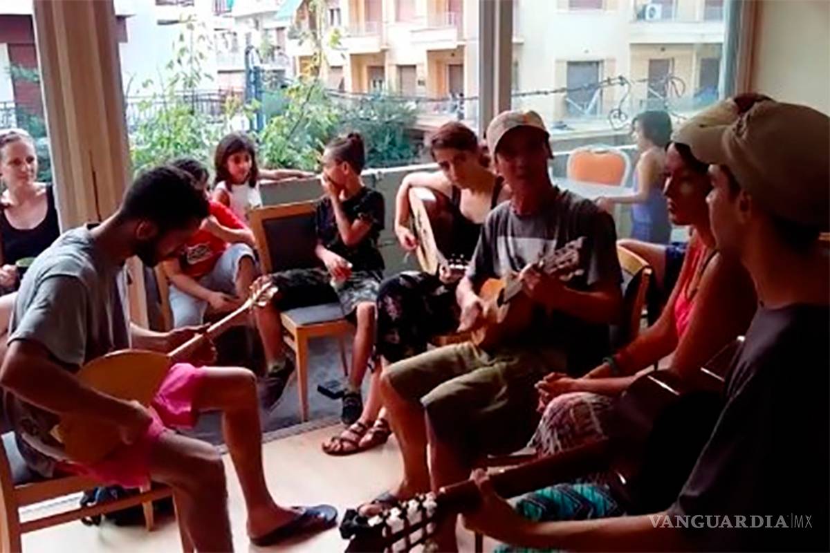 Manu Chao apoya a representante saharaui que no le permiten entrar a Perú