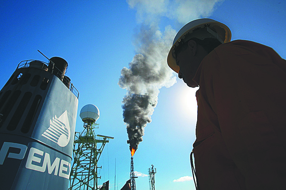 México sigue ‘engordando’ la deuda, considera el Fondo Monetario Internacional