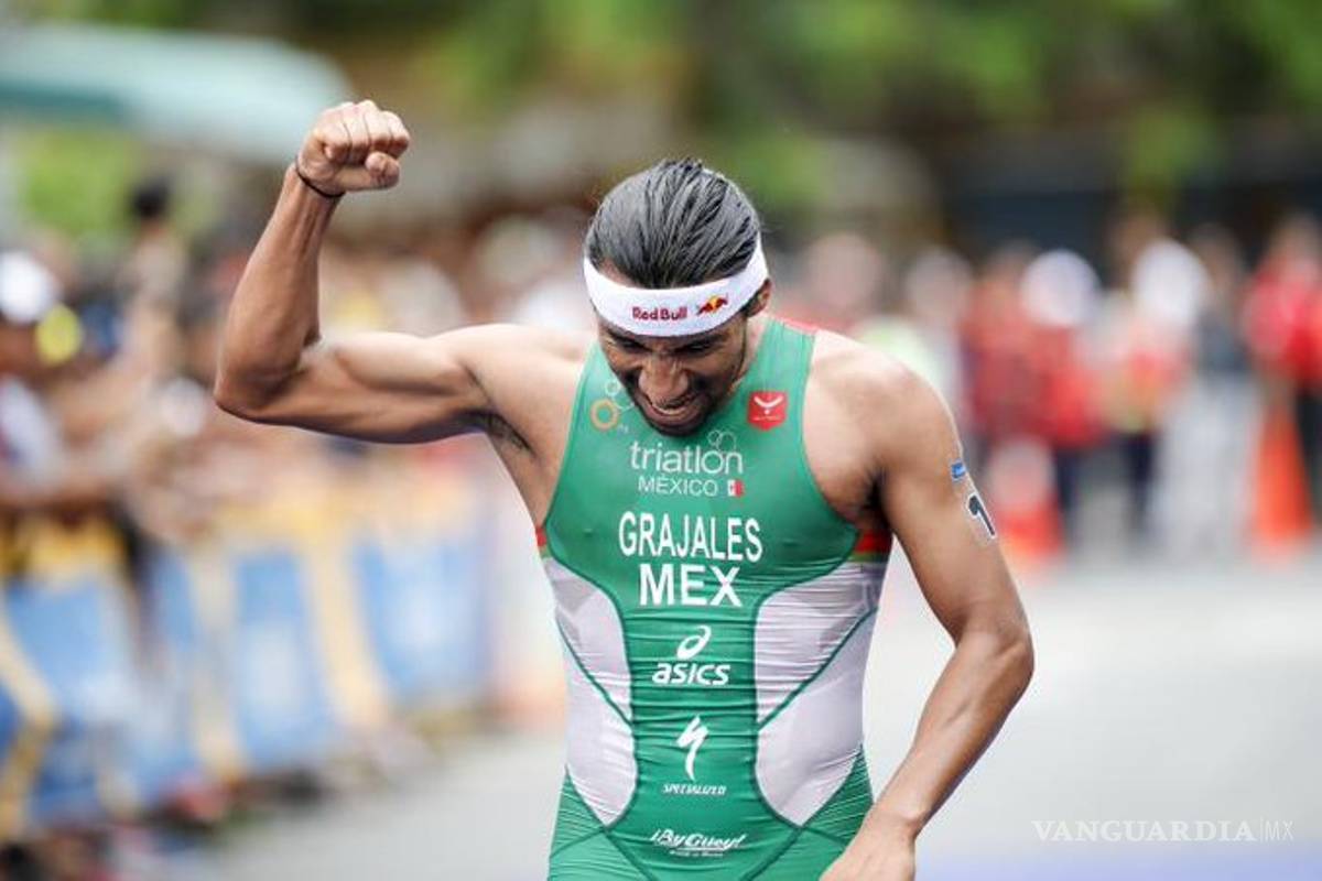 ¡Segundo oro! Crisanto Grajales gana el primer lugar en la prueba de triatlón