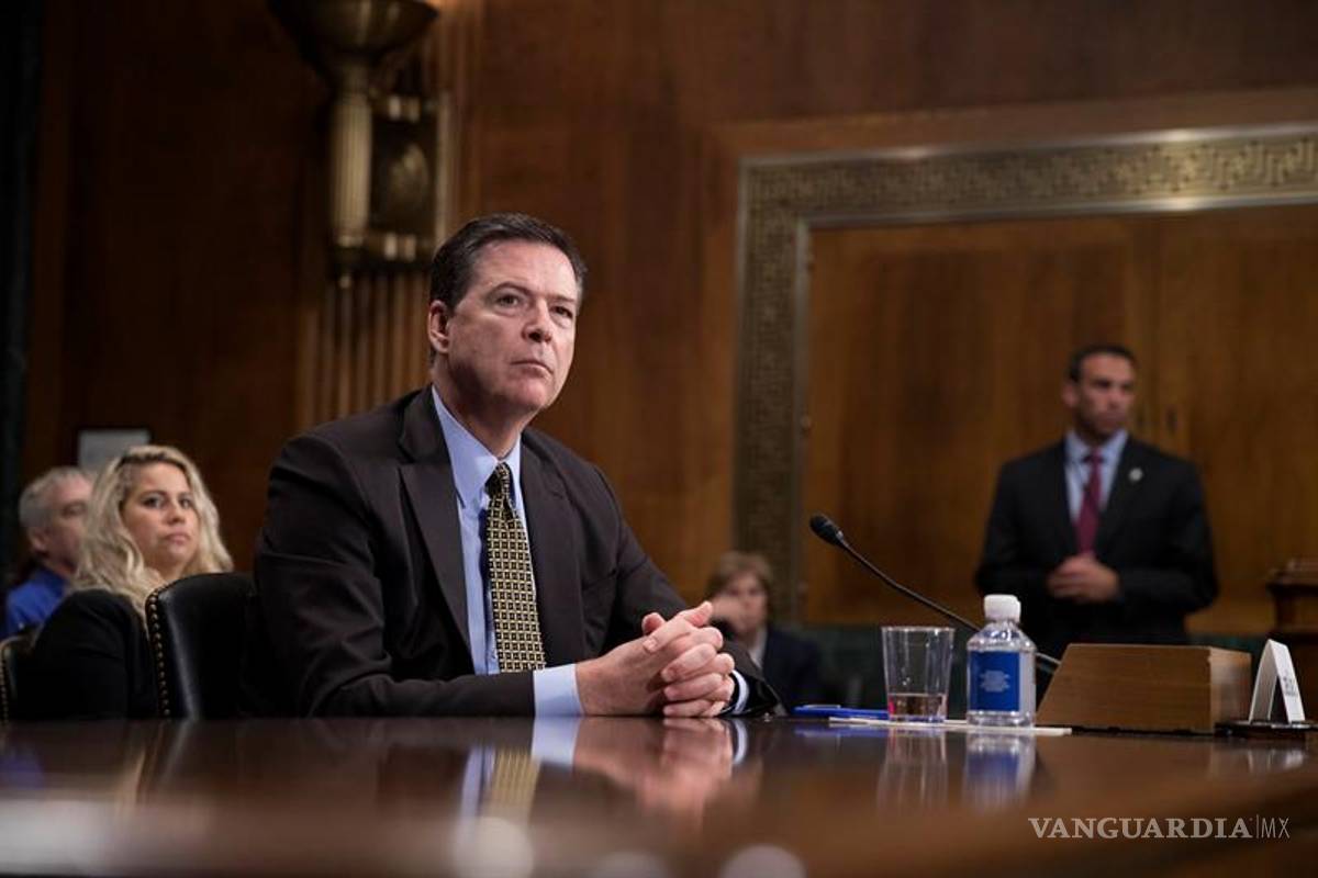 Advierte Donald Trump al exdirector del FBI ante posibles filtraciones a la prensa