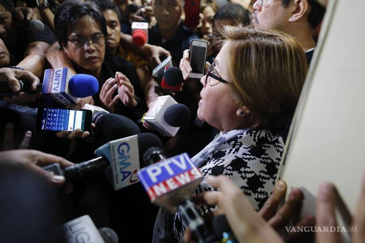 Arrestan en Filipinas a crítica del presidente Duterte