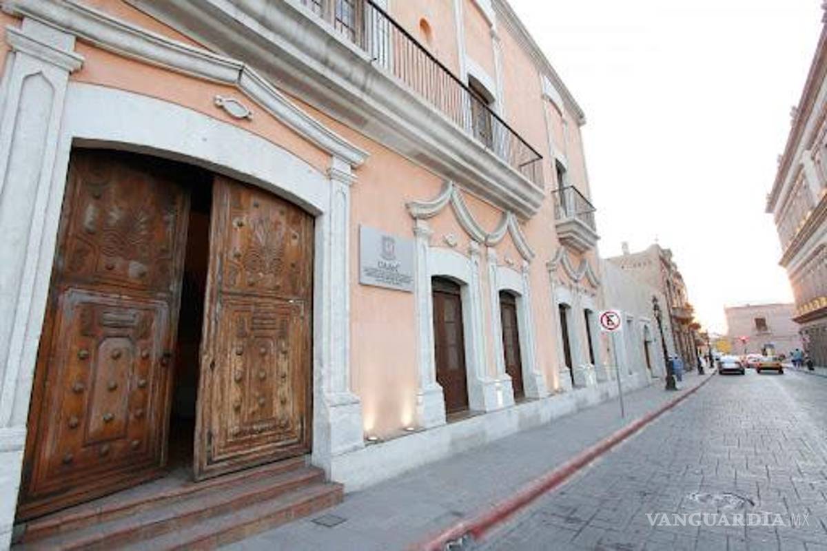 En la Universidad Autónoma de Coahuila forman historiadores de alto nivel