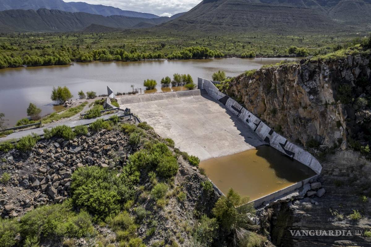 Elevan lluvias al 100% el nivel de la presa Palo Blanco en Ramos Arizpe