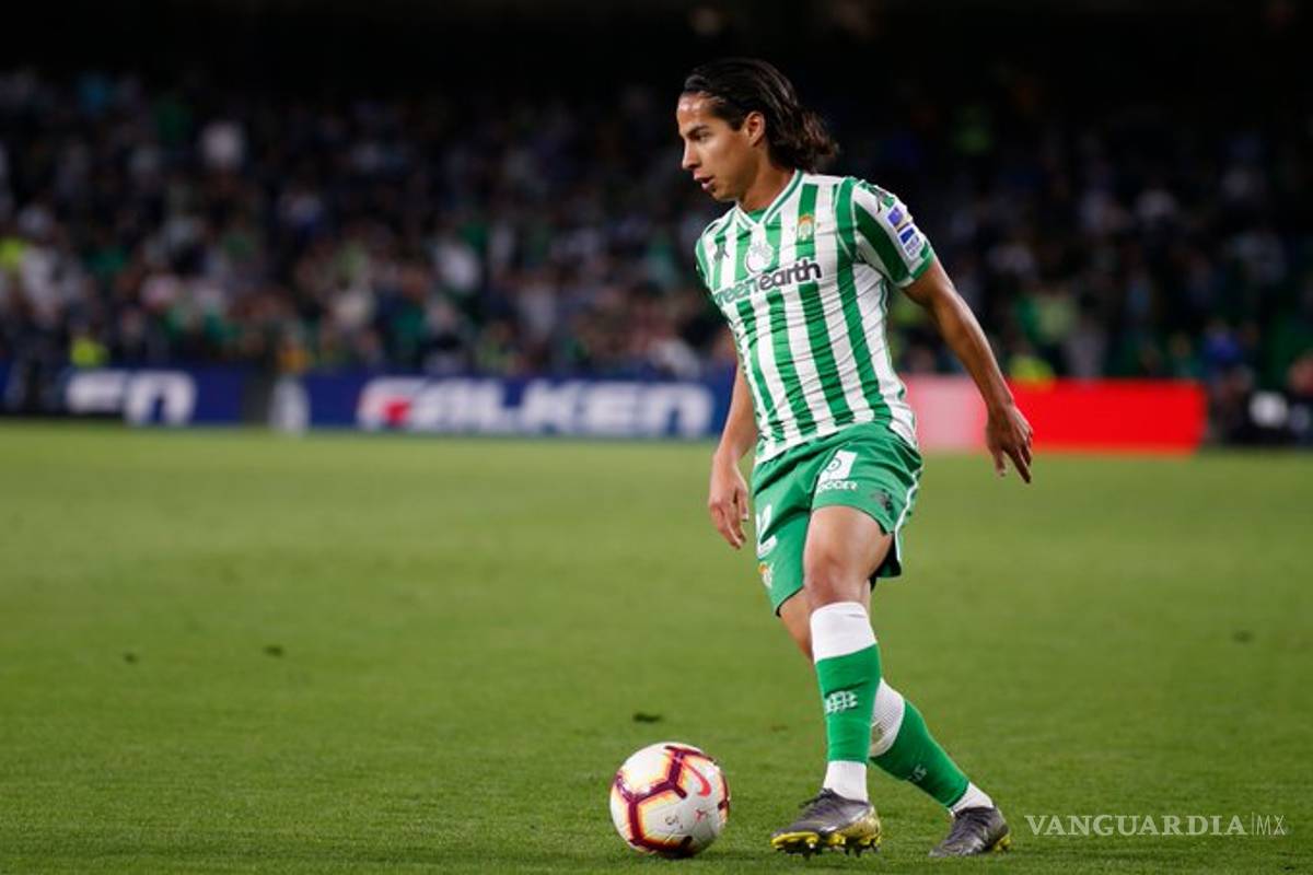 El golazo de Diego Lainez con el que pide ser titular con el Betis