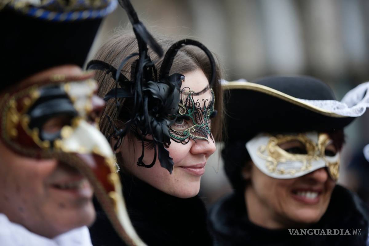 Comienza el carnaval en Venecia con espectáculos y máscaras