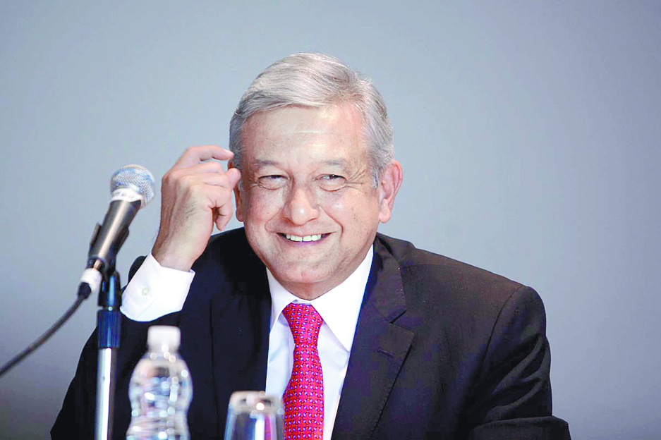Políticos ven ‘natural’ que AMLO presida Morena