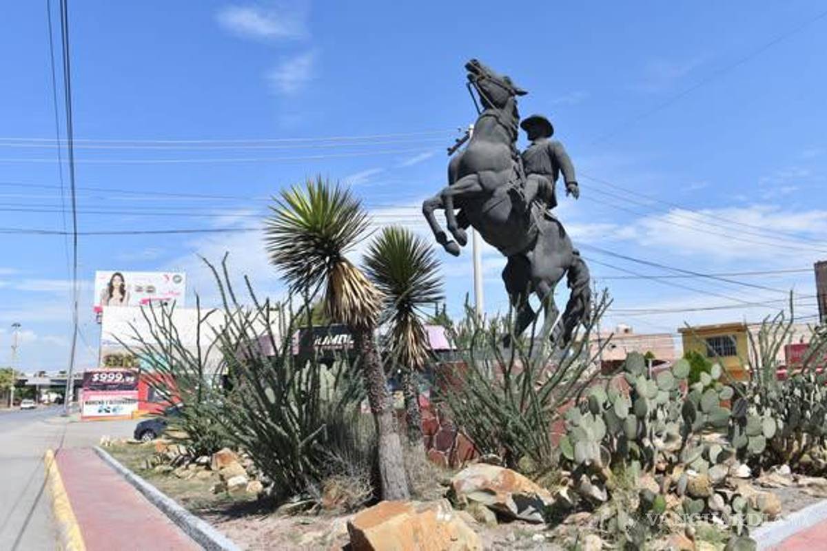 $!La figura será trasladada al bulevar Revolución una vez concluida la nueva rotonda.