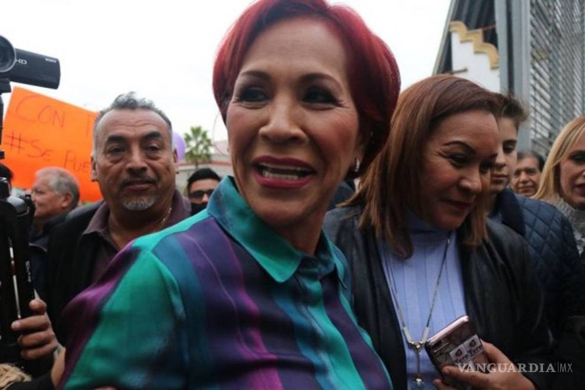 Le suspenden una parte de la pensión a suegra de "El Bronco" mientras investigan irregularidades