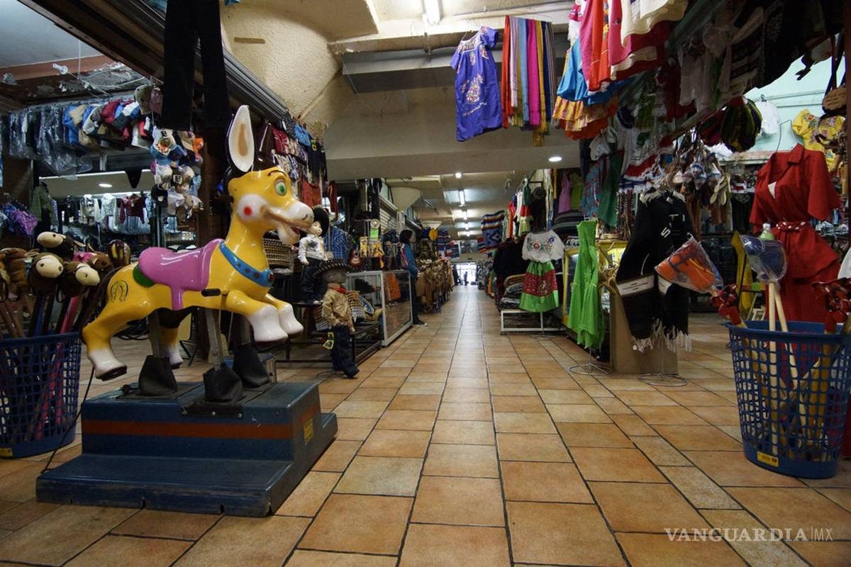 Denuncian comerciantes del Mercado Juárez en Saltillo amenazas de 'El Pirómano'