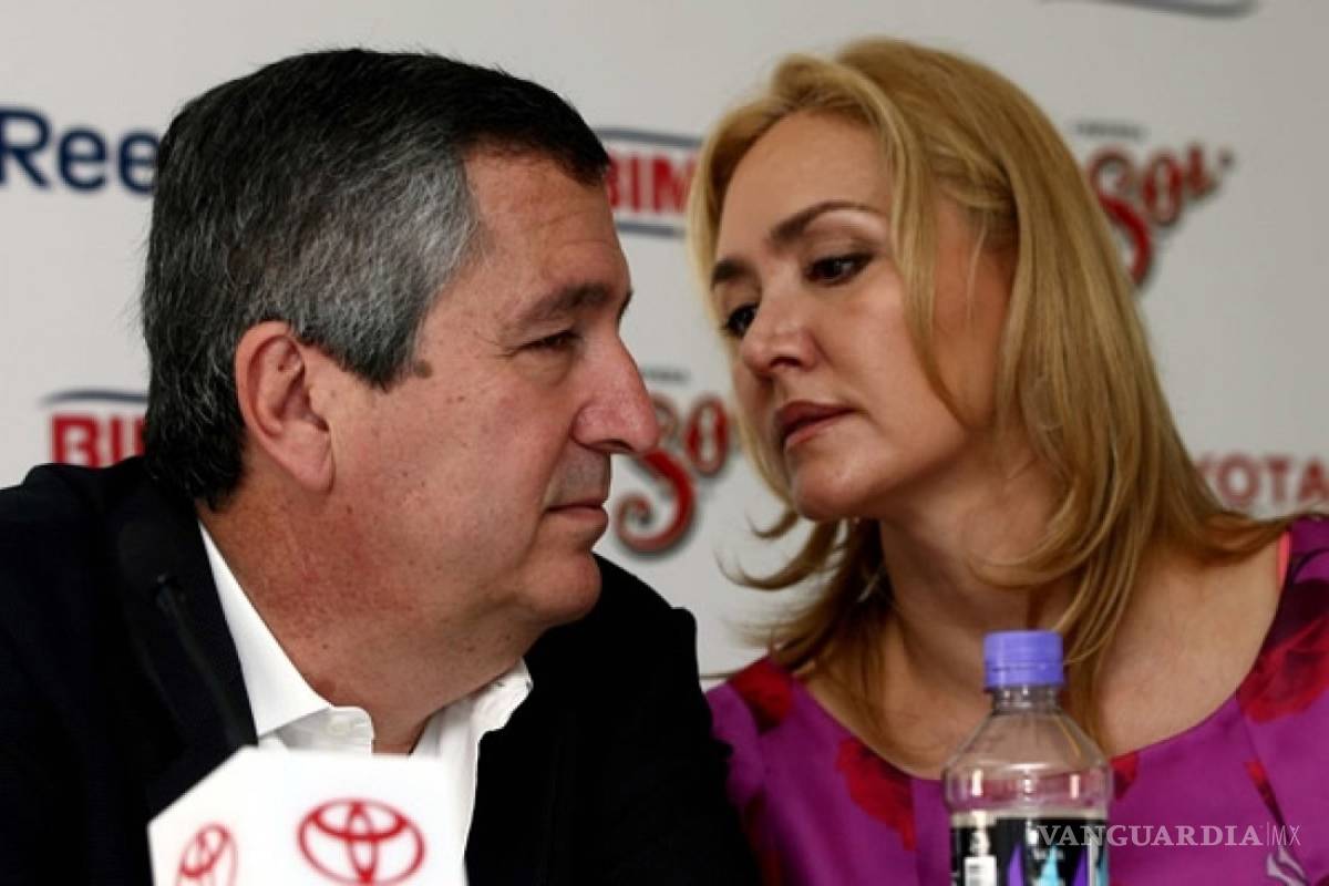 Angélica Fuentes demanda a Jorge Vergara en EU