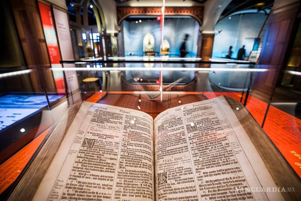 Inauguran el Museo de la Biblia en Washington