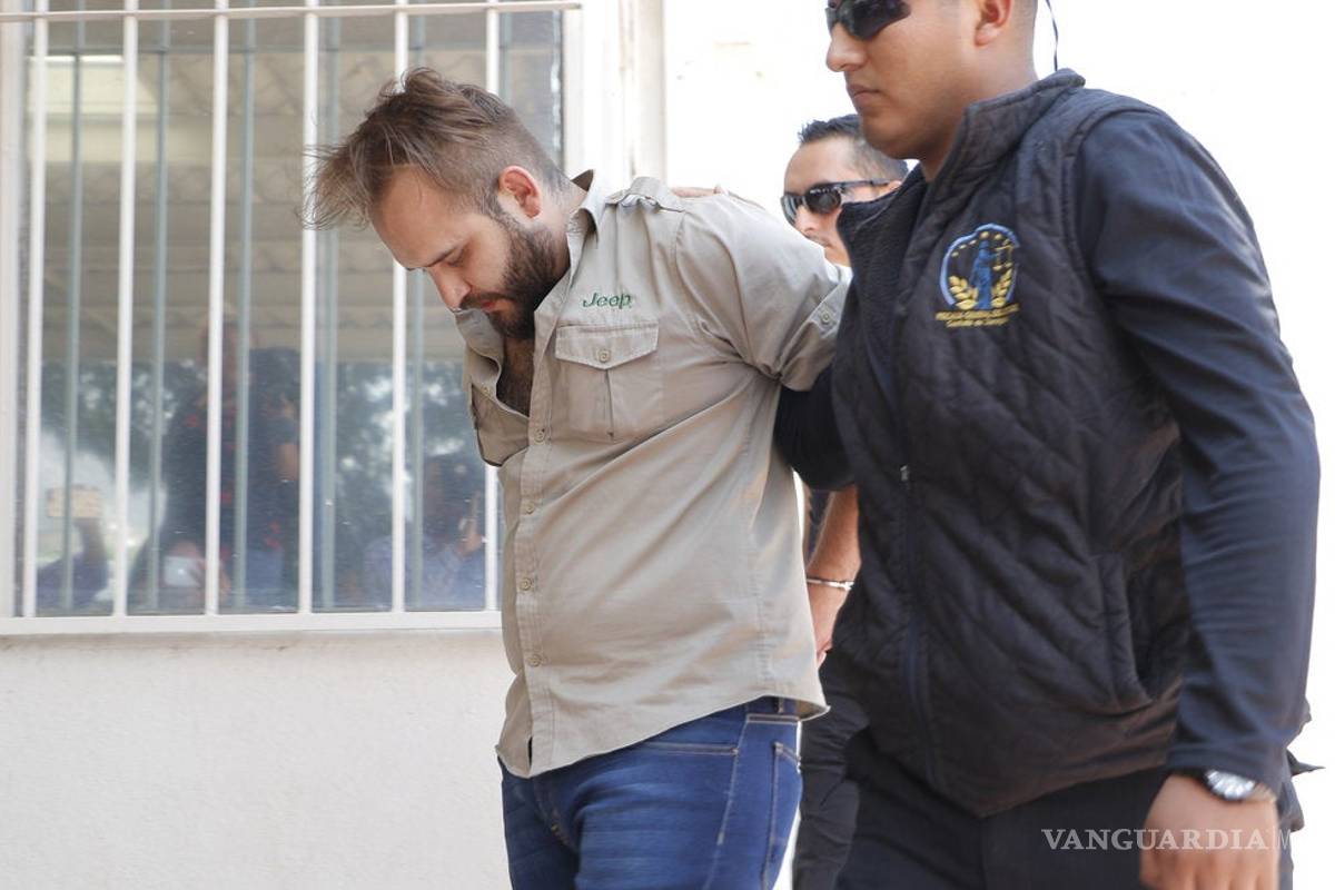 América, mujer agredida por su pareja en Saltillo, asegura que quiso ayudarlo pero él la atacó