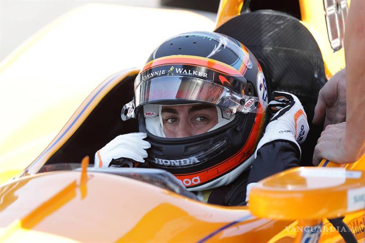 $!Debuta Fernando Alonso en los libres de Indianápolis