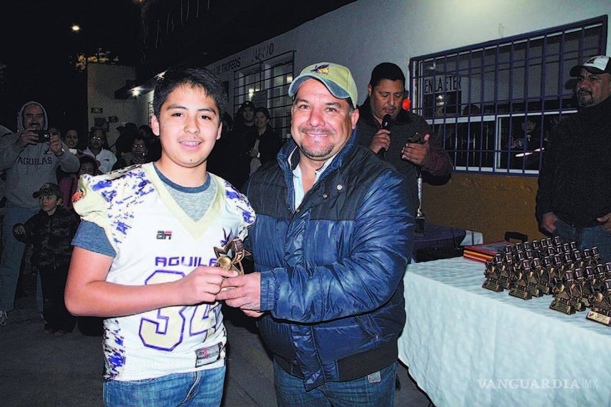 Pumas y Raiders iniciarán campaña con Rosca de Reyes