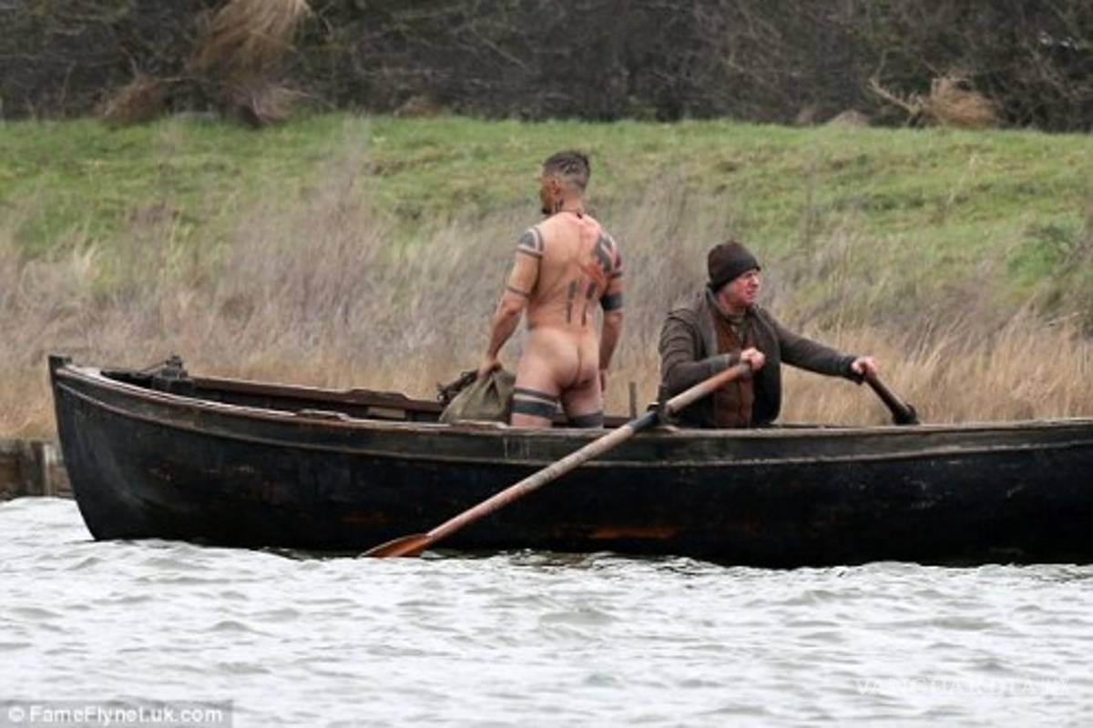 $!Desnudo de Tom Hardy enciende las redes sociales