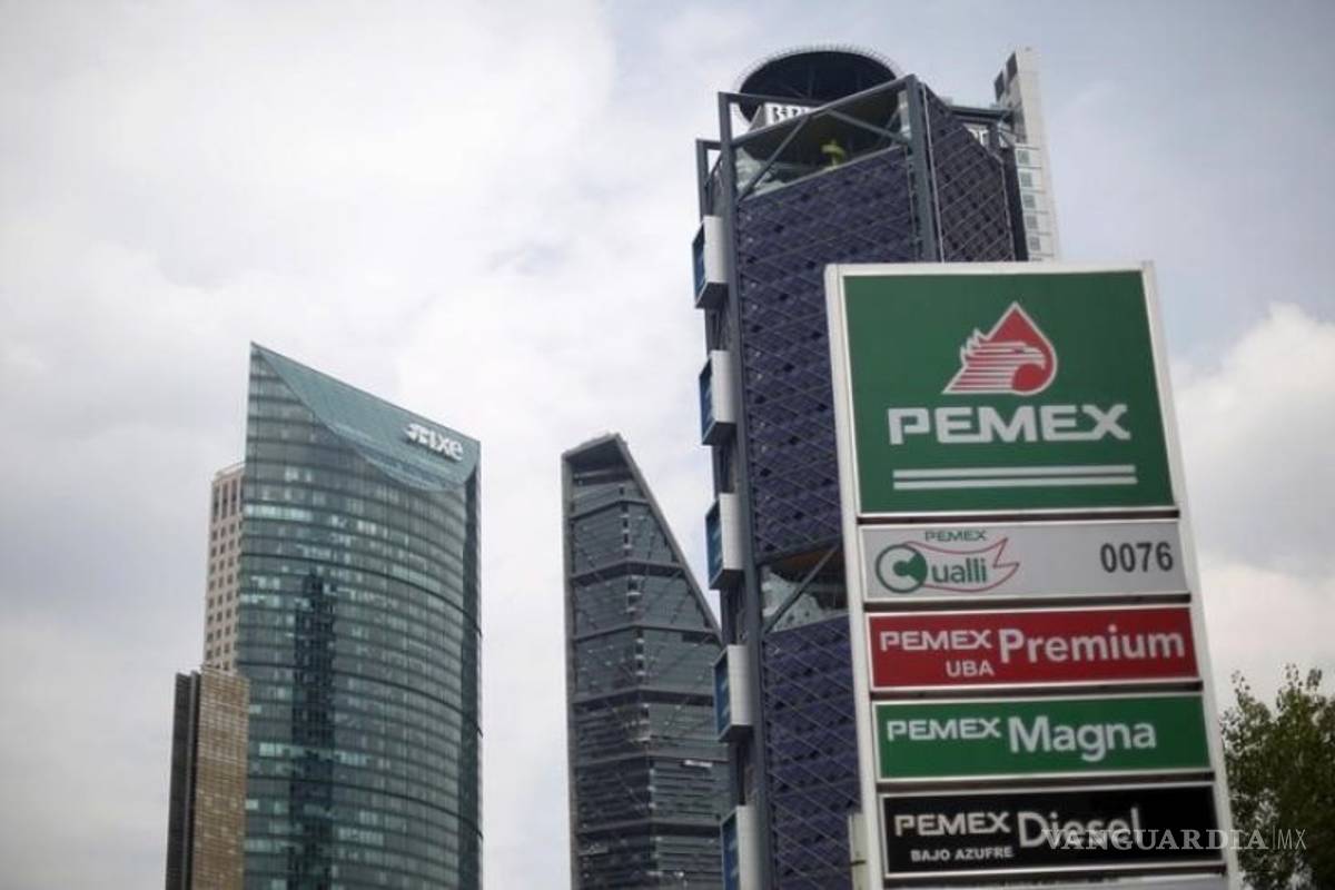 Pemex vende diésel que contiene nueve veces el límite máximo permitido de azufre