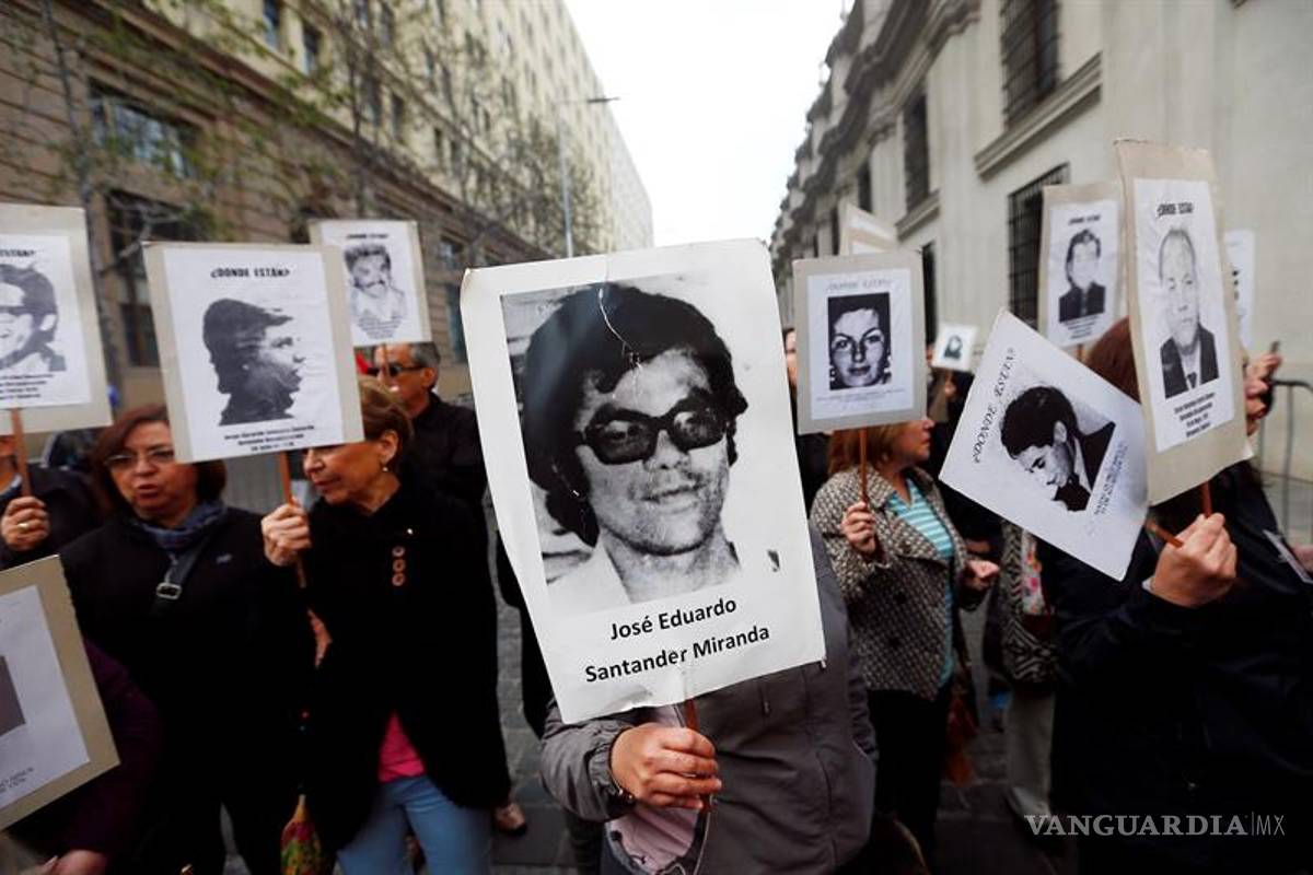 $!Chile rinde homenaje a Salvador Allende tras 43 años del golpe de Pinochet