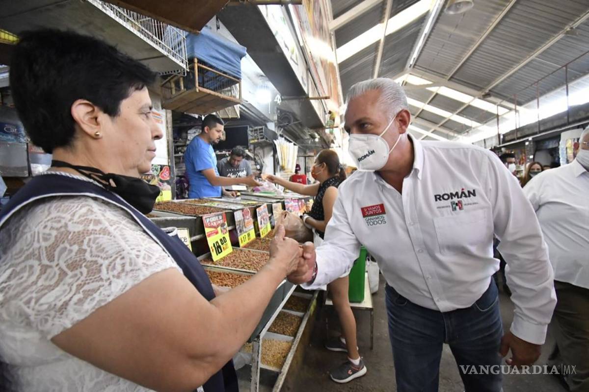 Locatarios piden a Román Alberto Cepeda, rescatar del abandono el Mercado Alianza