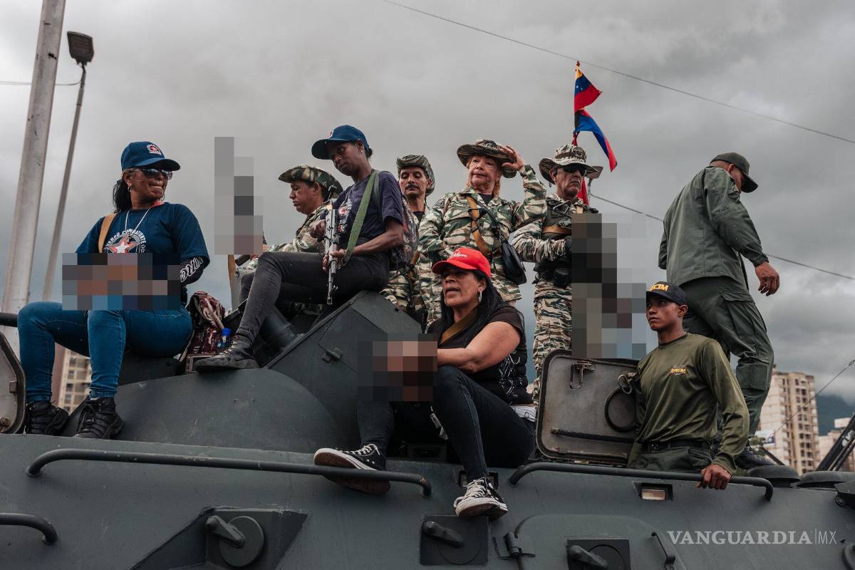 Miedo y esperanza en Venezuela ante el acecho de buques de guerra estadounidenses