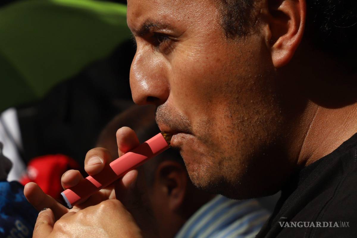 Prohibición a vapeadores entrega 5 millones de dispositivos por mes al crimen: activistas