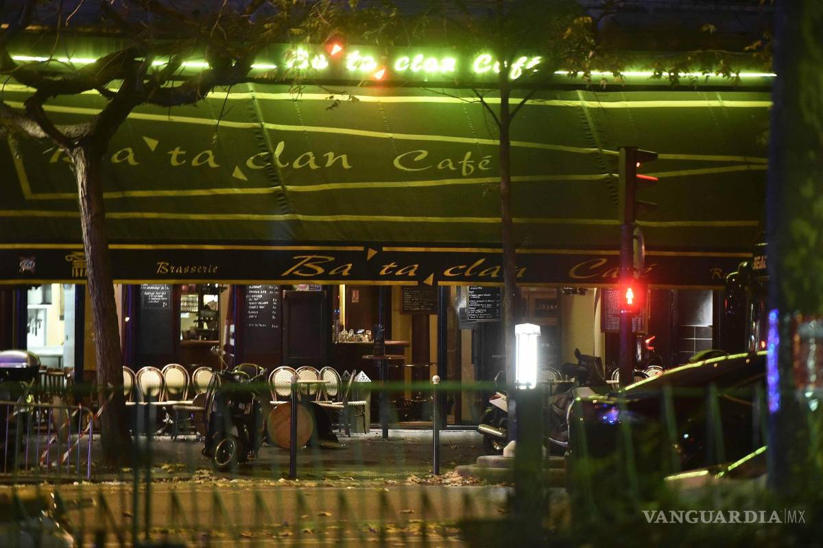 Masacre en sala de conciertos Bataclan de París (Video)
