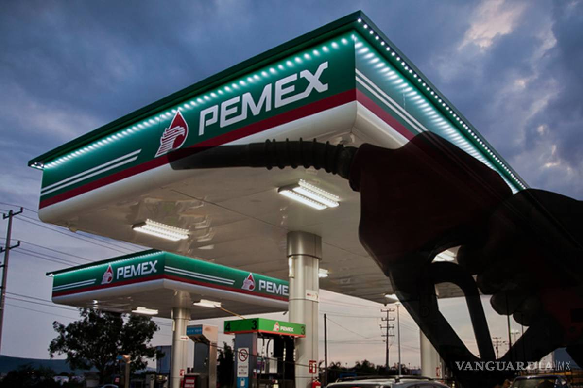 Pemex sienta bases para subasta de transporte de gasolinas