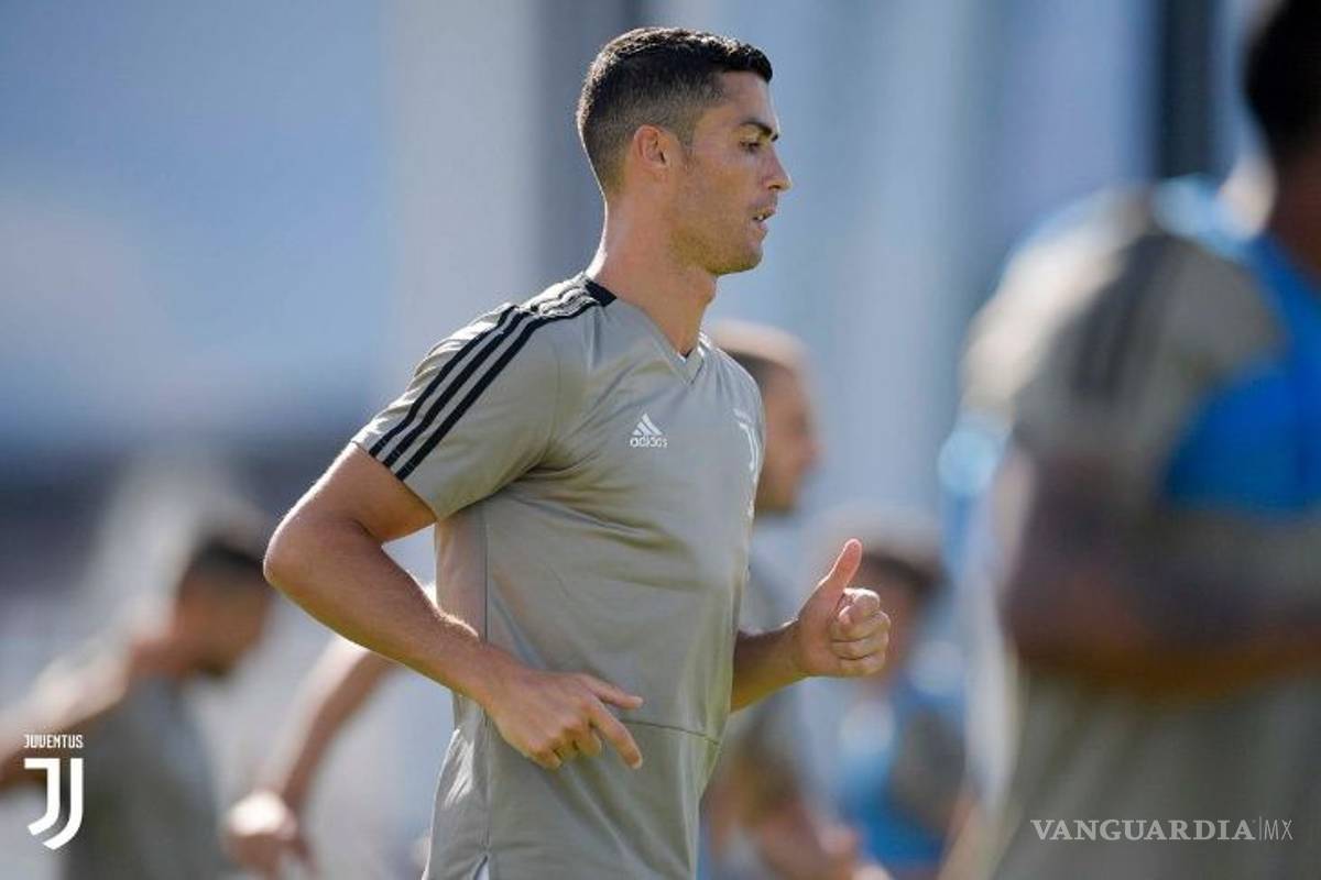 Cristiano Ronaldo va como titular en su primer juego con la Juventus