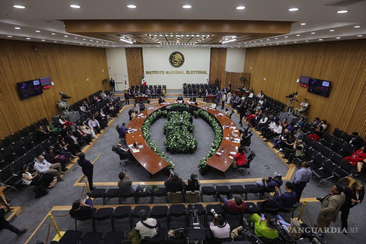 Sigue ‘dinero sucio’ en las campañas, advierte consejero del INE