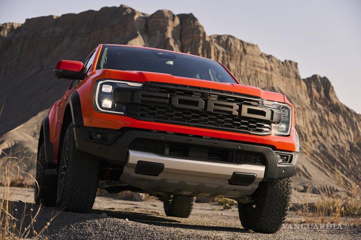 Así es la Ford Ranger Raptor 2022, más potente, tecnológica y mejor en todoterreno (fotos)