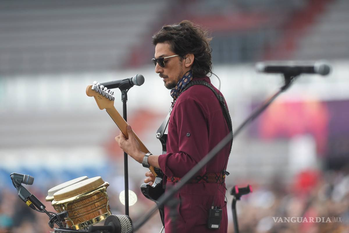 Vocalista de Zoé se pronuncia por AMLO como la &quot;mejor opción&quot;