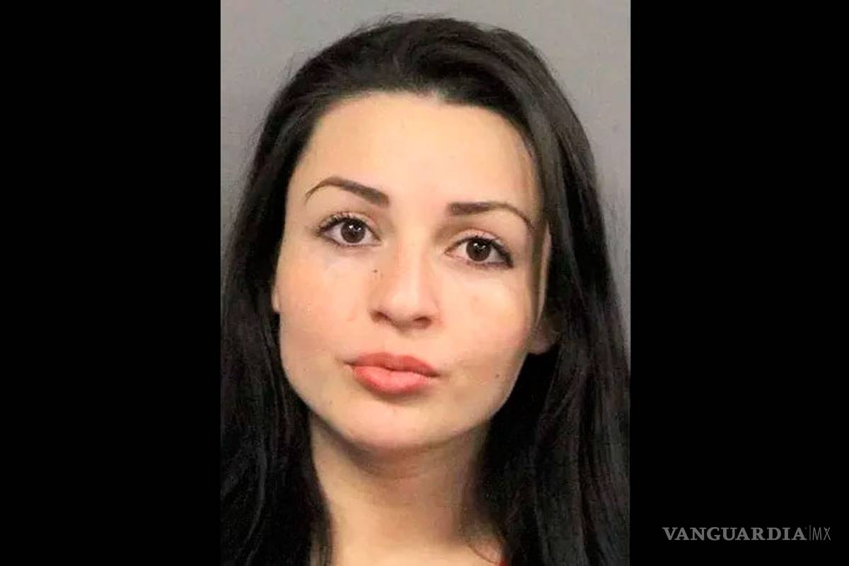 Mujer avienta a su bebé a los pies del padre y le causa fractura de cráneo