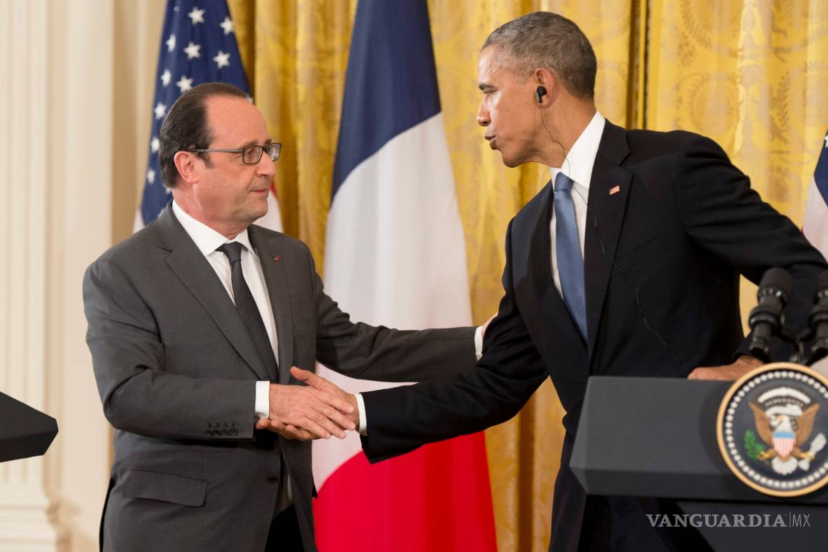 Hollande afirma que Francia no va a mandar tropas terrestres a Siria