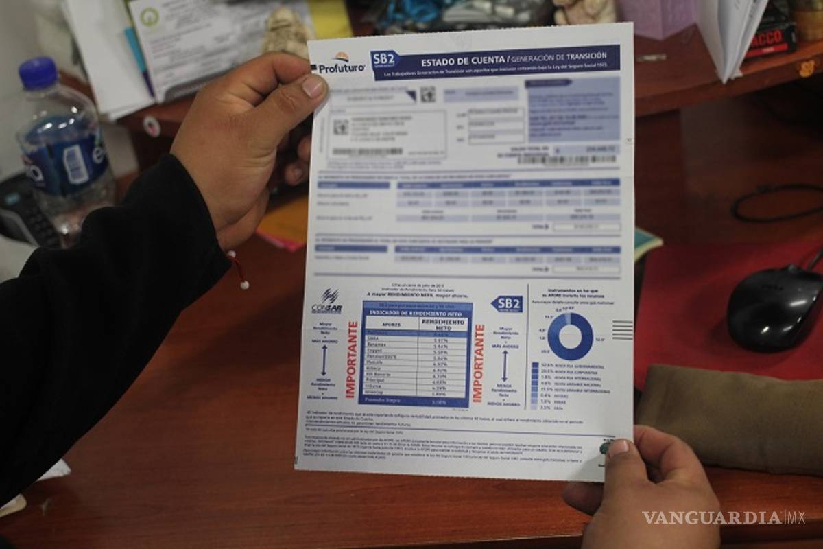 Gobierno busca poner tope a comisiones de afores