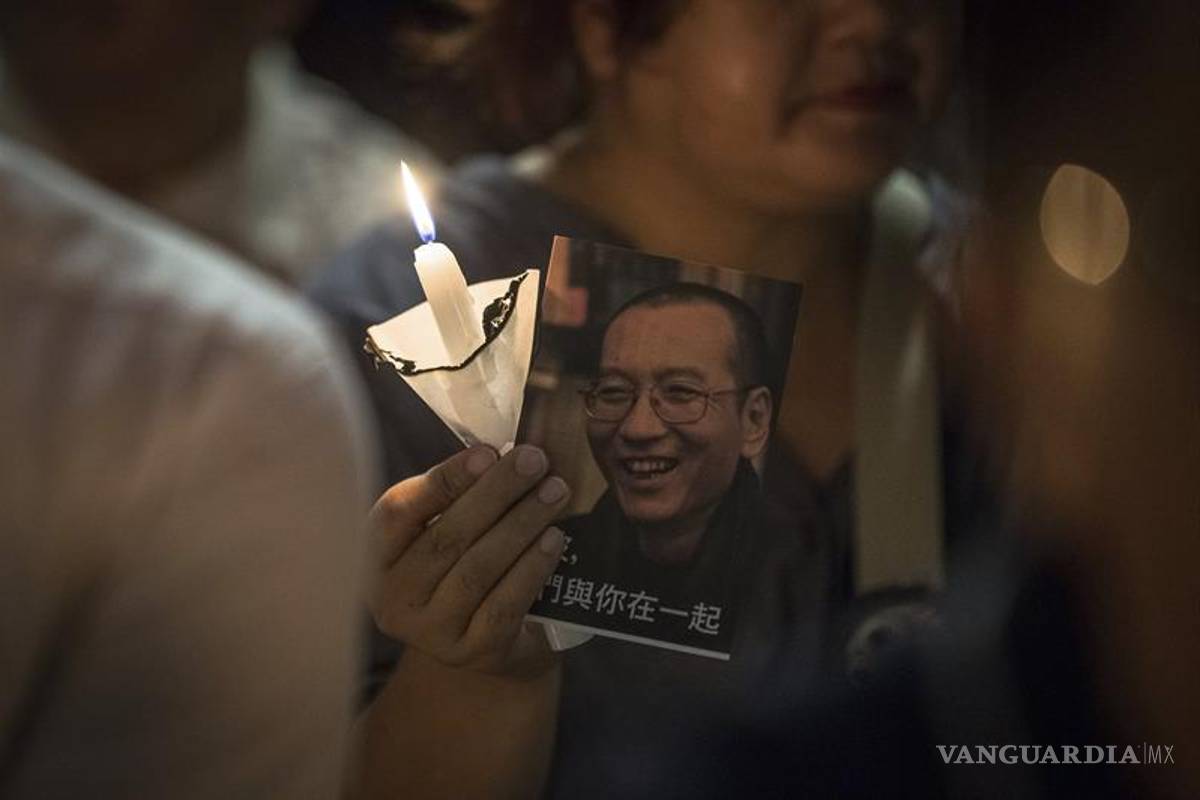 Suspenden el tratamiento contra el cáncer para el nobel chino Liu Xiaobo