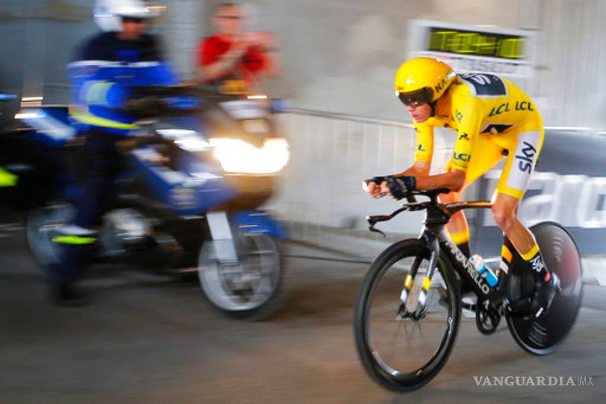 $!Chris Froome asegura el Tour de Francia