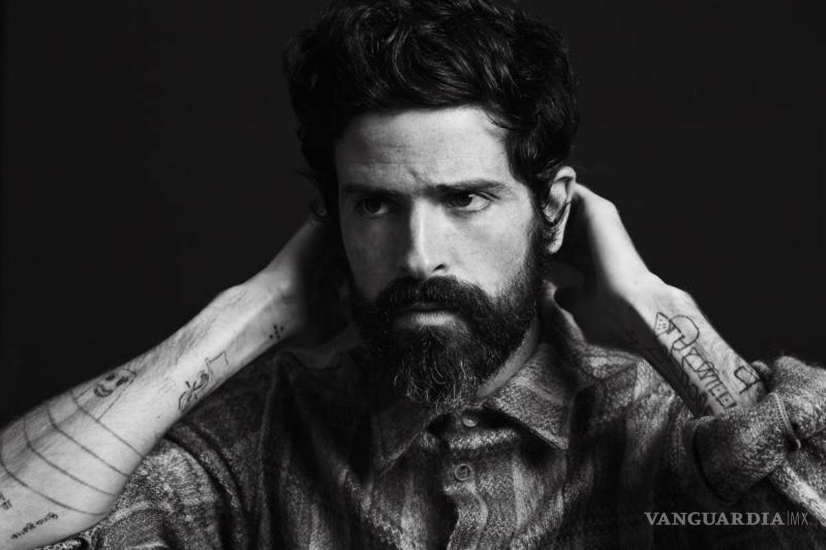 &quot;Fui a demasiados funerales en los últimos dos años”: Devendra Banhart