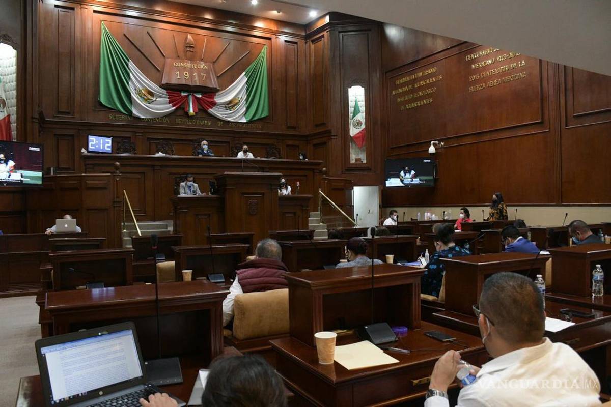 Acusan a 27 diputados por desvío de 140 mdp