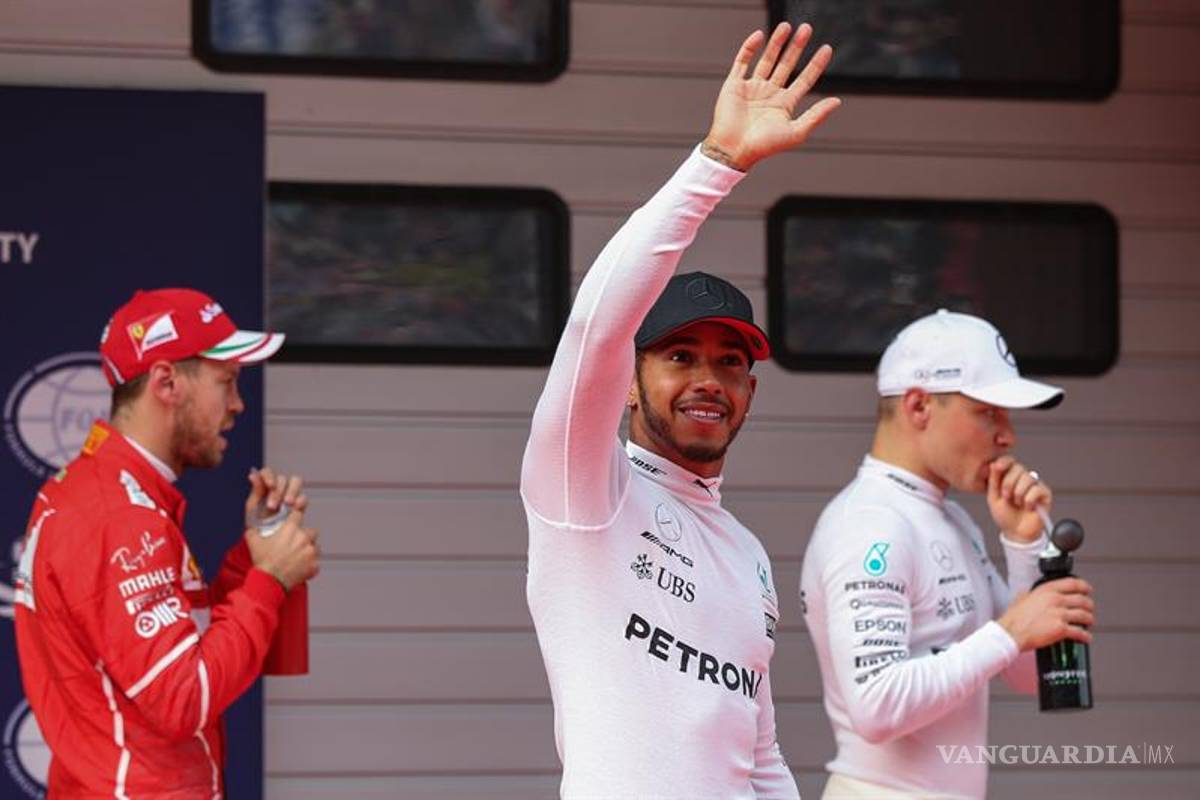 Hamilton sorprende a Vettel y saldrá desde la 'pole' en Shanghái