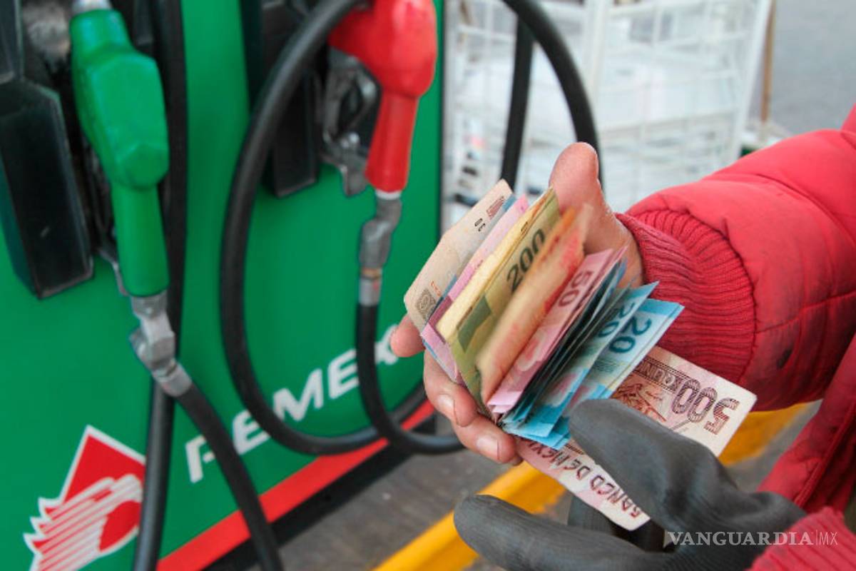 Proponen obreros y campesinos diálogo nacional sobre gasolinas