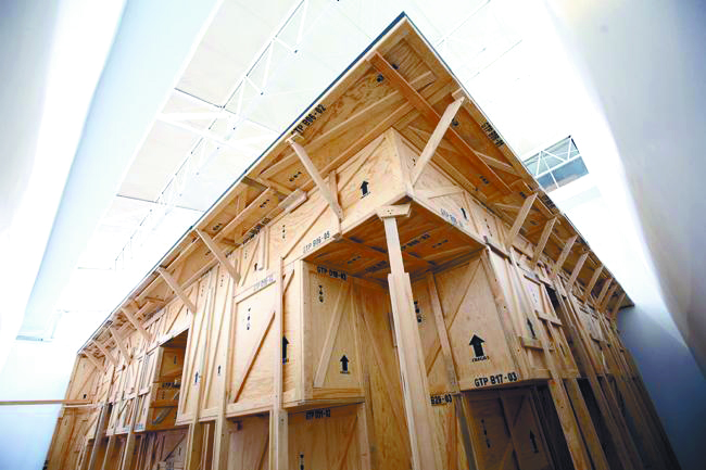 ‘Caja’ dialoga con Siqueiros