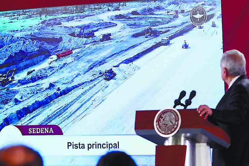 Sobre Santa Lucía: así responde AMLO a piloto