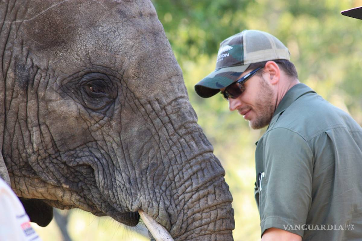 $!'Tom Hardy Contra la Caza Ilegal'