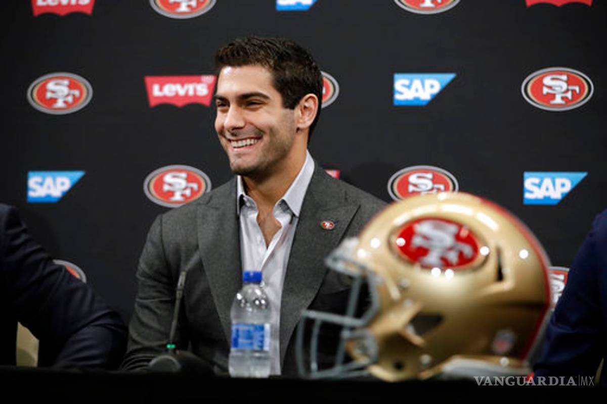 'Aquí es donde quiero estar', dice Garoppolo en San Francisco... por 137.5 millones de dólares ¿quién no?