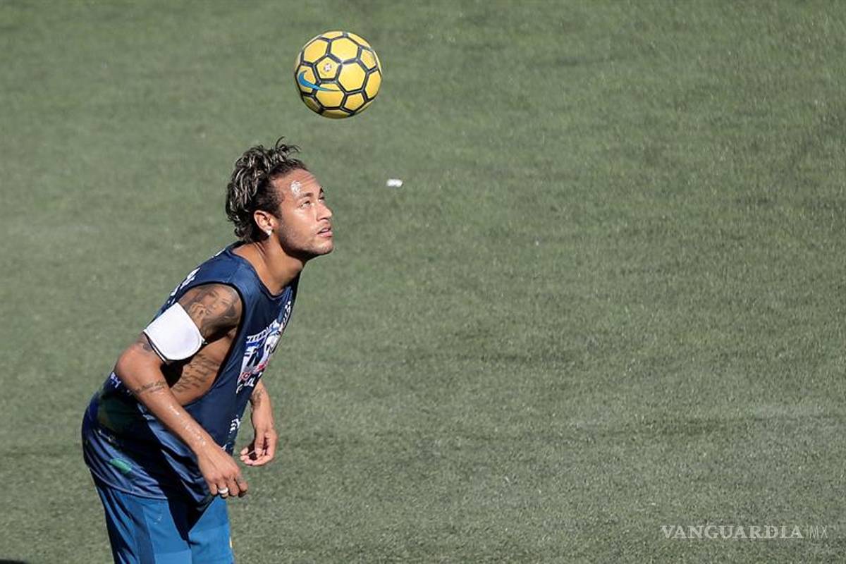 Rechaza la FIFA el reclamo del Santos por el pase de Neymar a Barcelona